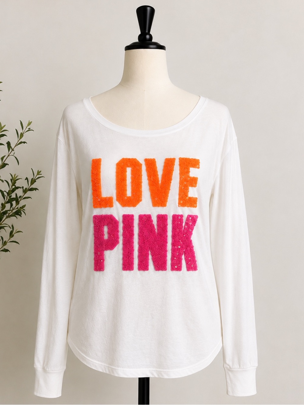 NEW Victoria Secret PINK “LOVE PINK” Long Sleeve With Sequin White Shirt Size M